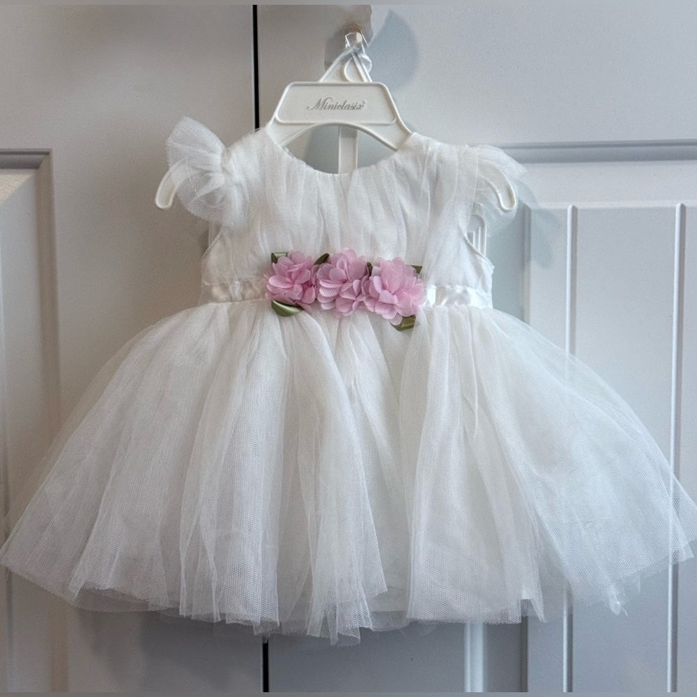 White Tulle Baby Dress with Pink Floral Accent with diaper cover -NWOT size 3 mo